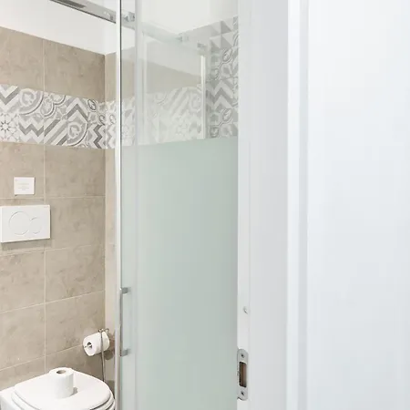 Corsica Boutique 8 By Wonderful Italy